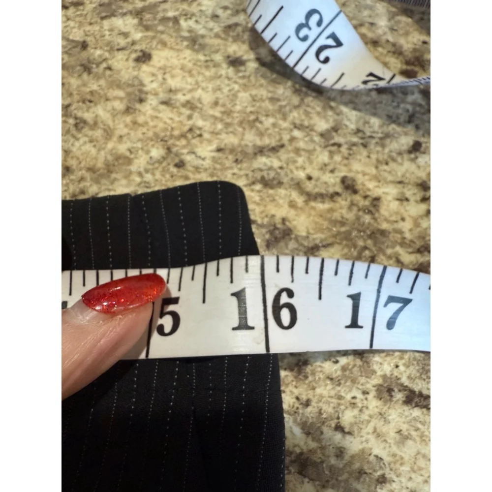 Women's Elie Tahari Black Pinstripe Trousers Size 10